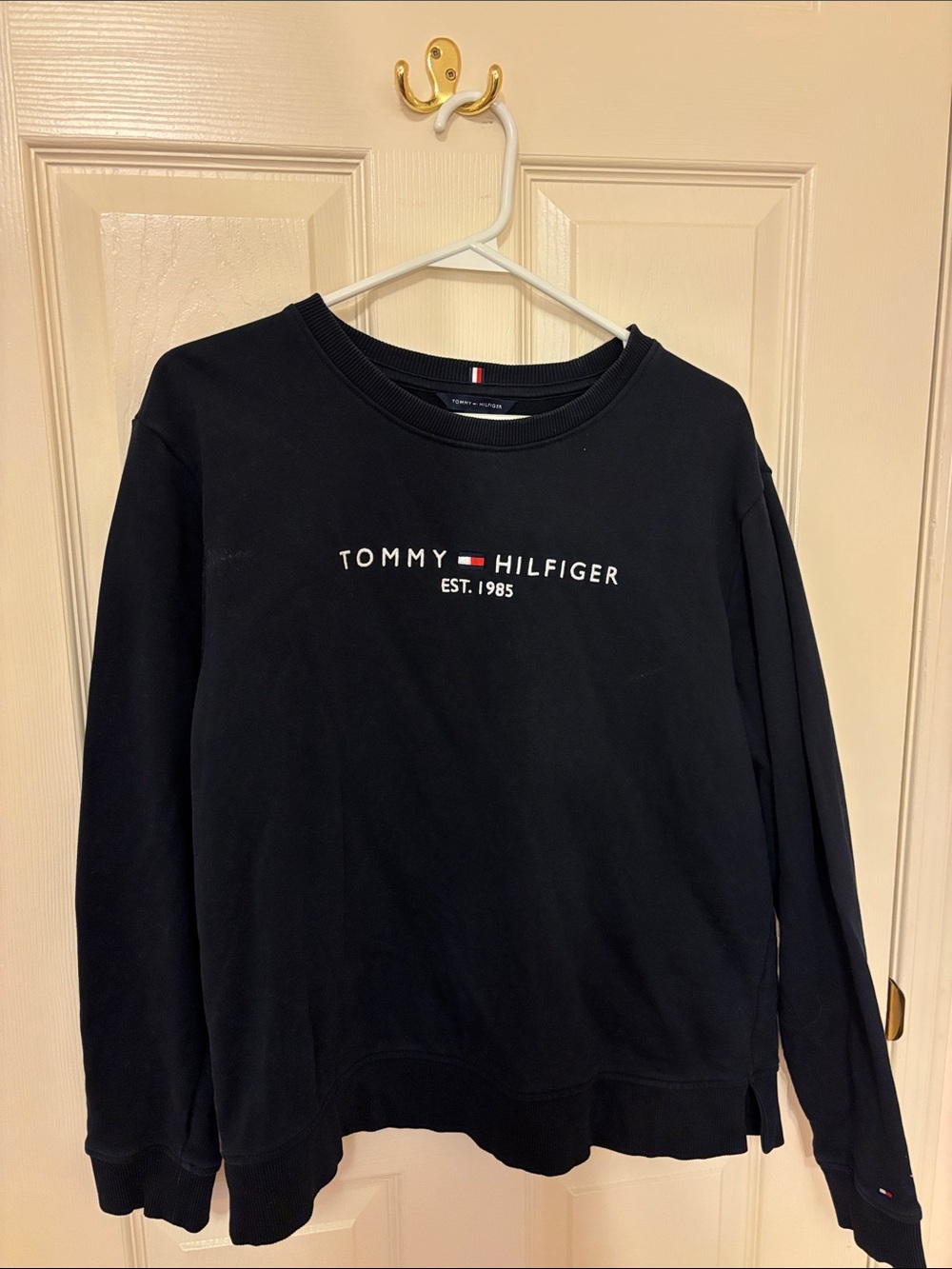 Tommy Hilfiger Black Crewneck Sweatshirt with Logo